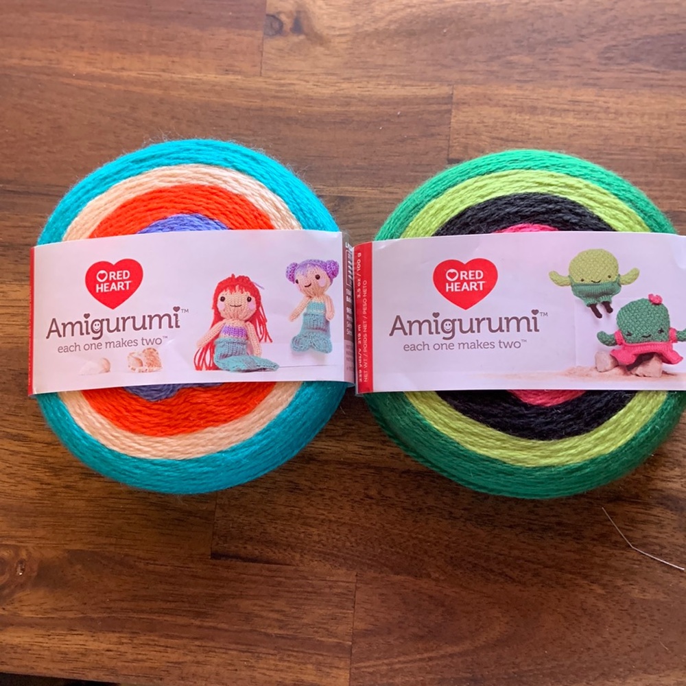 Amigurumi makes 2